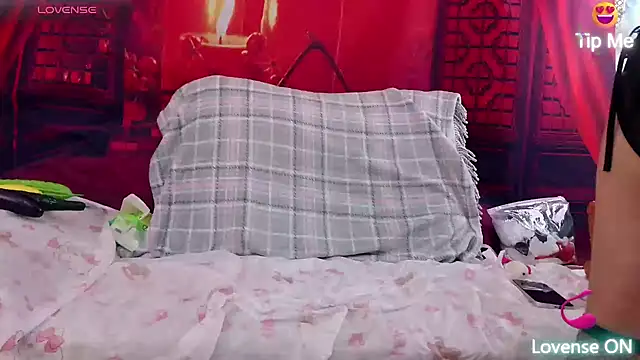 Snapshot of Maomilove1 chatting on November 12, 6:14 am Maomilove1 online show from November 12, 6:14 am