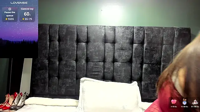 Alice  Morgan  online show from October 28, 12:09 pm