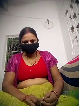 Snapshot of QRESABABY chatting on October 31, 1:17 am QRESABABY online show from October 31, 1:17 am