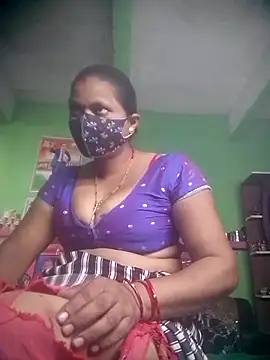 Snapshot of QRESABABY chatting on November 7, 7:30 am QRESABABY online show from November 7, 7:30 am