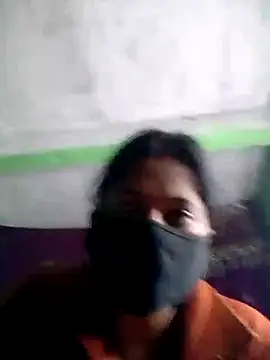 Snapshot of QRESABABY chatting on November 28, 6:32 pm QRESABABY online show from November 28, 6:32 pm