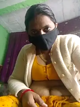 Snapshot of QRESABABY chatting on December 5, 10:35 am QRESABABY online show from December 5, 10:35 am