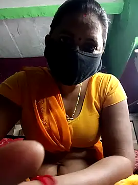 Snapshot of QRESABABY chatting on December 15, 7:45 am QRESABABY online show from December 15, 7:45 am