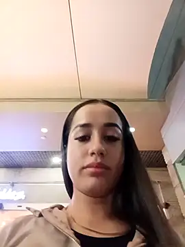 Snapshot of BabyCaramel18 chatting on October 21, 11:05 pm BabyCaramel18 online show from October 21, 11:05 pm