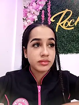 Snapshot of BabyCaramel18 chatting on October 22, 10:31 pm BabyCaramel18 online show from October 22, 10:31 pm