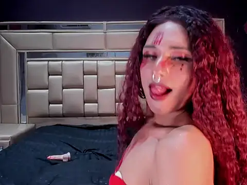 Snapshot of ChloeMendez chatting on October 31, 12:50 pm ChloeMendez online show from October 31, 12:50 pm