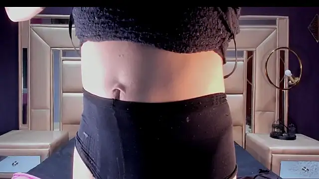 Snapshot of ChloeMendez chatting on November 14, 6:50 pm ChloeMendez online show from November 14, 6:50 pm