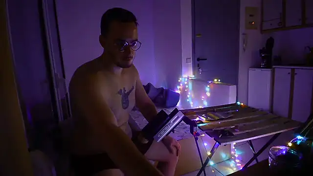 VenyxTrend online show from November 11, 7:25 pm