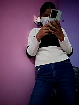 Snapshot of Student_12th chatting on October 22, 4:51 pm Student 12th online show from October 22, 4:51 pm