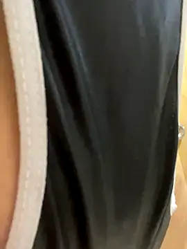 Evelinmiller97 online show from November 11, 9:04 pm