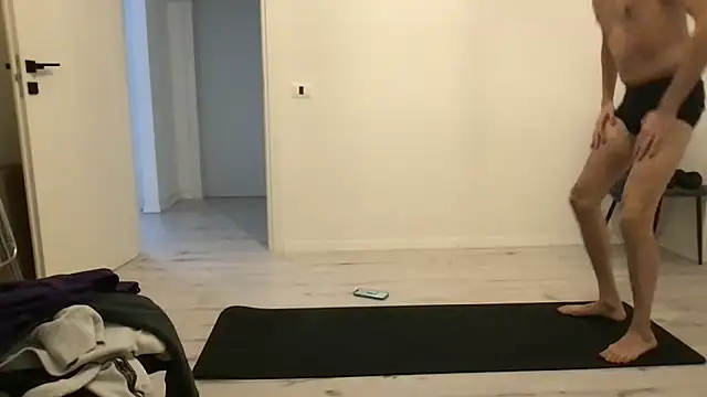 LukaShyGuy online show from November 25, 6:30 pm