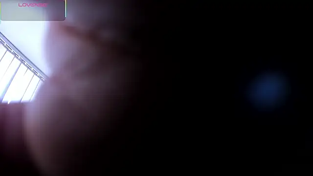 Snapshot of kendra_crow chatting on December 1, 2:22 pm kendra crow online show from December 1, 2:22 pm