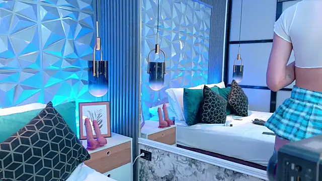 AdelineJhones online show from March 18, 2:42 pm