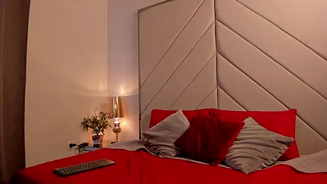 JACKSON STIFLER online show from April 2, 12:36 pm