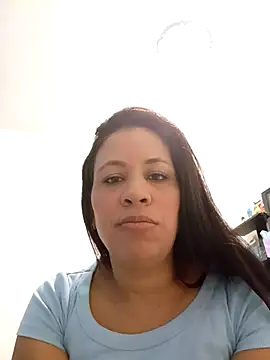 Snapshot of LeilaTaylor chatting on October 30, 12:50 pm LeilaTaylor online show from October 30, 12:50 pm