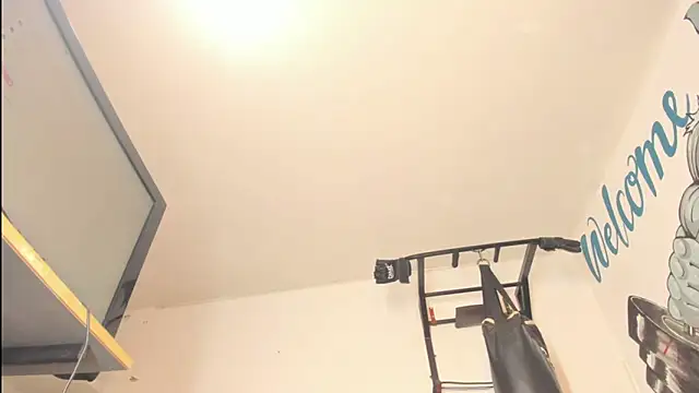 Snapshot of Lanna_big33 chatting on December 4, 7:22 pm Lanna big33 online show from December 4, 7:22 pm