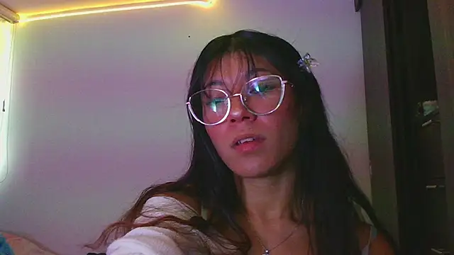 LissyM online show from March 27, 7:24 pm