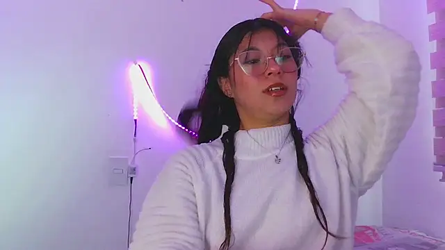 LissyM online show from April 13, 10:04 pm