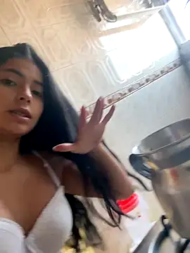 Snapshot of miadaviesx chatting on November 11, 12:49 pm miadaviesx online show from November 11, 12:49 pm