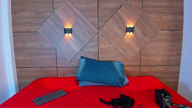 RosseDeAmore online show from January 15, 7:06 pm