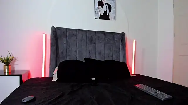 Cloy Areo online show from April 9, 11:15 am