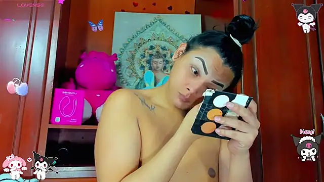 Snapshot of Zulema_Zahirx chatting on October 25, 1:13 am Zulema Zahirx online show from October 25, 1:13 am