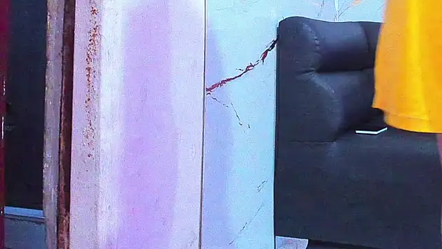 Snapshot of Room_boys_hot chatting on December 13, 7:53 pm Room boys hot online show from December 13, 7:53 pm