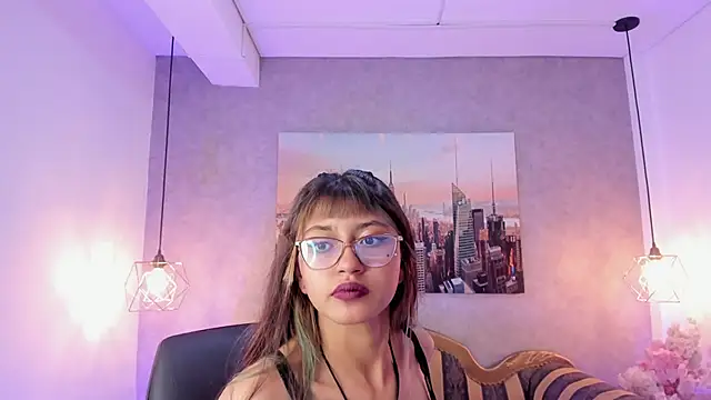 Snapshot of Noa_clk chatting on October 23, 3:17 am Noa clk online show from October 23, 3:17 am