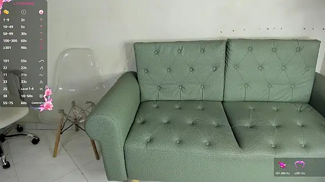 Snapshot of miss_martinaa chatting on October 22, 5:45 pm miss martinaa online show from October 22, 5:45 pm