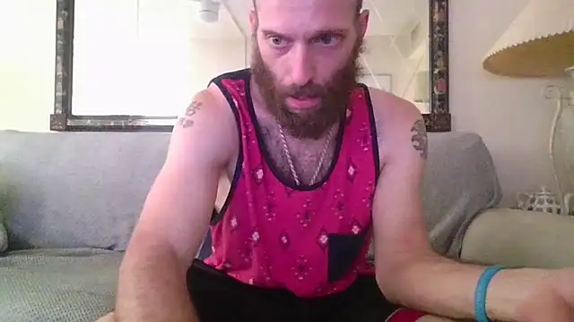 Snapshot of KosherCo313 chatting on December 5, 8:27 pm KosherCo313 online show from December 5, 8:27 pm