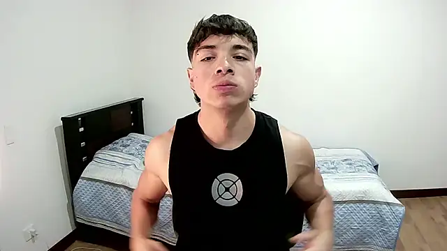 Snapshot of JUSTIN_JHONS chatting on November 6, 2:34 am JUSTIN JHONS online show from November 6, 2:34 am