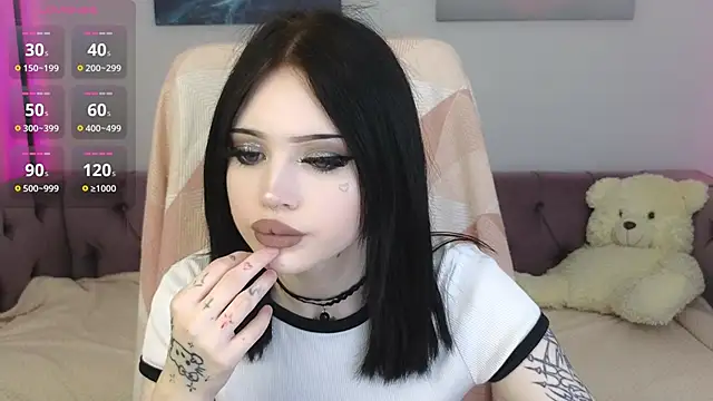 Emma Kirks online show from November 27, 10:39 am