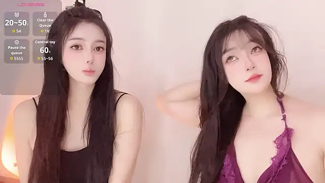 Follyise online show from April 17, 2:42 pm