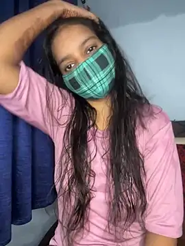 Snapshot of Cute_Marina chatting on October 30, 5:53 am Cute Marina online show from October 30, 5:53 am