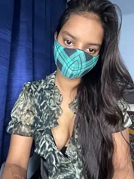 Snapshot of Cute_Marina chatting on November 1, 4:36 am Cute Marina online show from November 1, 4:36 am