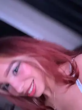 Snapshot of Latinagf chatting on November 13, 4:00 am Latinagf online show from November 13, 4:00 am