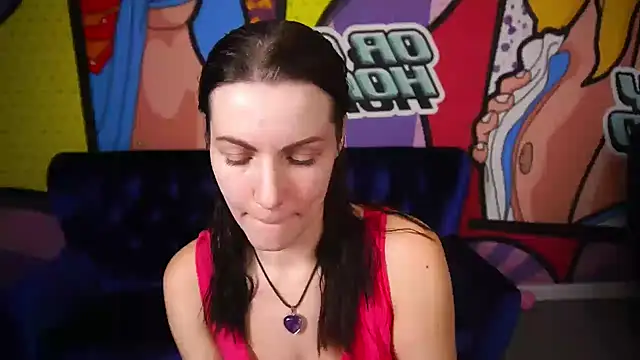 Snapshot of SofieMoons chatting on December 4, 1:42 pm SofieMoons online show from December 4, 1:42 pm