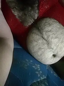 Snapshot of Morbosnif chatting on November 9, 2:21 am Morbosnif online show from November 9, 2:21 am