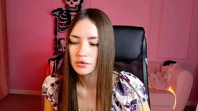 Snapshot of lollyrais chatting on October 29, 9:44 am lollyrais online show from October 29, 9:44 am