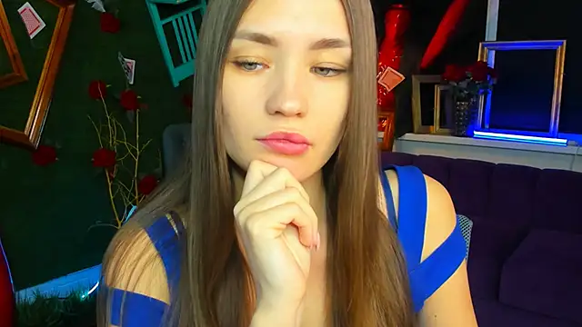 Snapshot of lollyrais chatting on November 25, 1:55 pm lollyrais online show from November 25, 1:55 pm