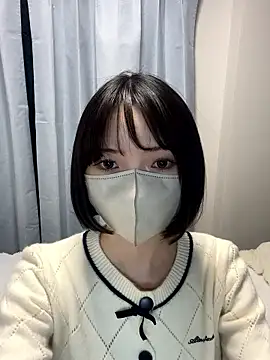 Snapshot of eimi_temptation2 chatting on January 15, 1:37 pm eimi temptation2 online show from January 15, 1:37 pm