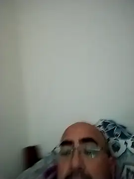 luxobike online show from March 20, 2:00 pm