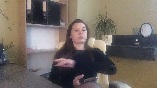 DollyRoma online show from November 7, 8:36 am