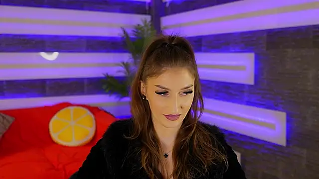 Snapshot of SexyCelline chatting on November 29, 5:32 am SexyCelline online show from November 29, 5:32 am