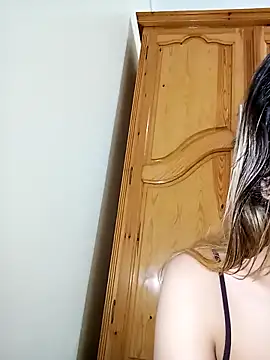 indilasixeey online show from January 17, 3:11 am