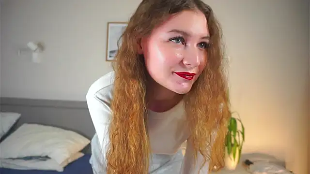 Snapshot of MegganKinson chatting on November 6, 5:08 am MegganKinson online show from November 6, 5:08 am