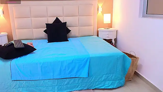 Snapshot of AngelicaMason chatting on November 26, 8:10 pm AngelicaMason online show from November 26, 8:10 pm