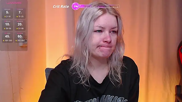 Snapshot of CherryNight6 chatting on November 6, 12:00 am CherryNight6 online show from November 6, 12:00 am