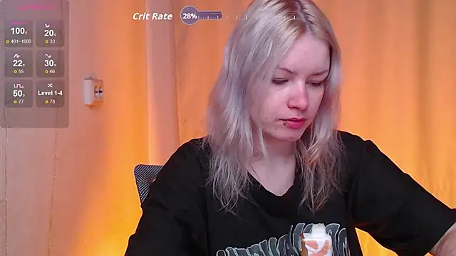 Snapshot of CherryNight6 chatting on November 7, 5:07 am CherryNight6 online show from November 7, 5:07 am