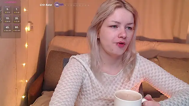 Snapshot of CherryNight6 chatting on November 21, 6:39 pm CherryNight6 online show from November 21, 6:39 pm